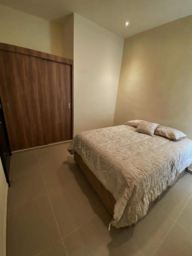 Cozy Family Vacation Home Near The Beach! Playa del Carmen Esterno foto