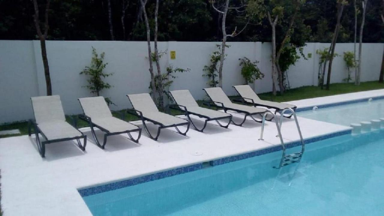 Cozy Family Vacation Home Near The Beach! Playa del Carmen Esterno foto