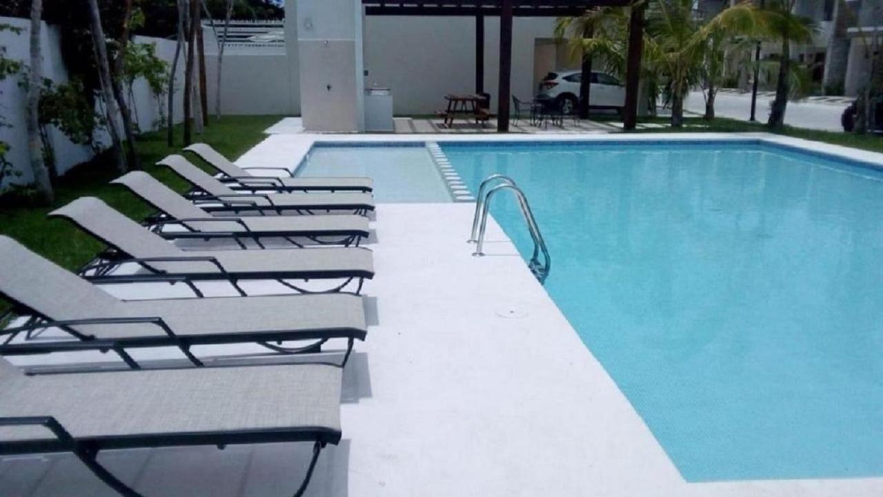 Cozy Family Vacation Home Near The Beach! Playa del Carmen Esterno foto
